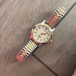 Timex oyster bracelet watch